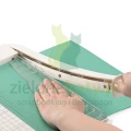 gilotyna do papieru scrapbooking biała 30x30 c.webp