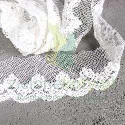 Koronka haft na tiulu beżowo-kremowa 4cm 