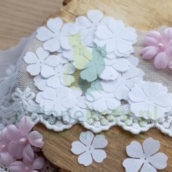 Płatki do kwiatów z materiału 30szt białe